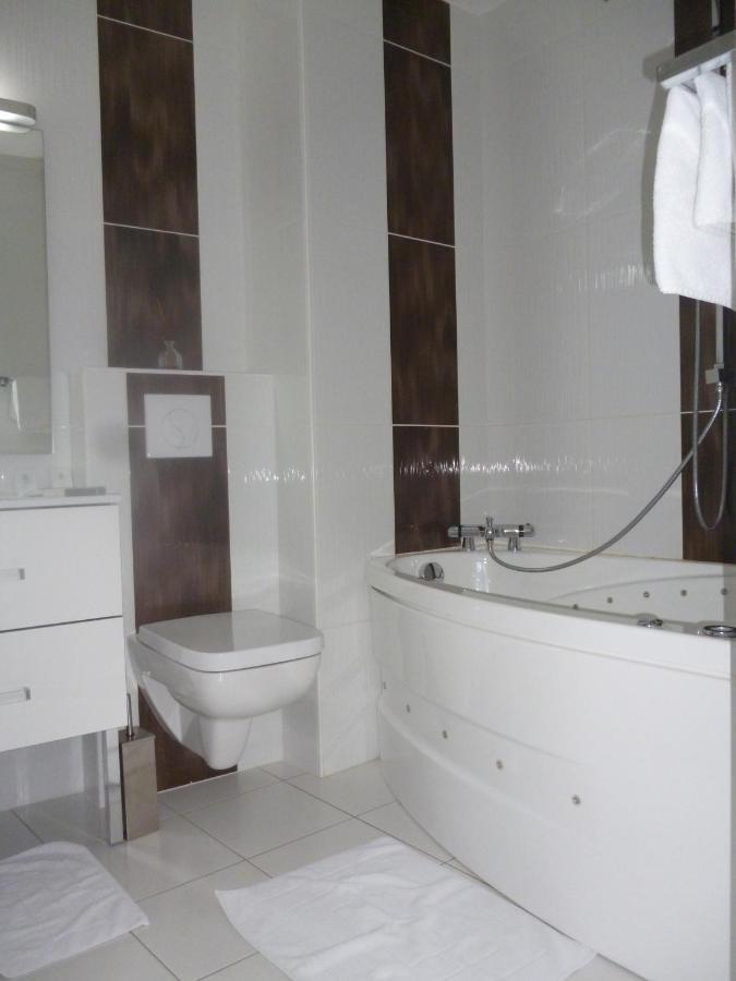 Châteaubriant Auberge Bretonne חדר תמונה
